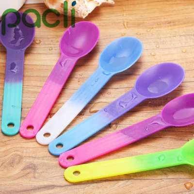 New Arrival factory price BPA Free plastic color change ice cream spoon and cream spoons disposable